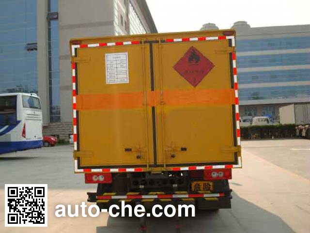 Foton BJ5079XWY-S dangerous goods transport vehicle
