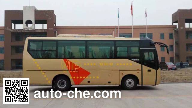 Qilu BWC6771KA5 bus