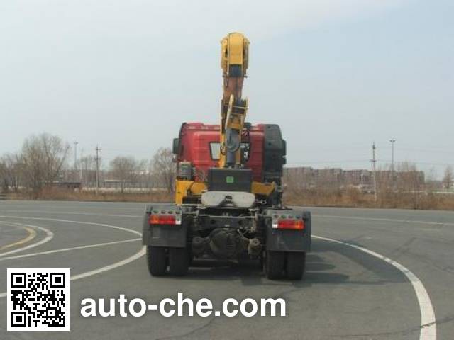 FAW Jiefang CA5250JQQP66K2L1T1A1E4 tractor unit mounted loader crane
