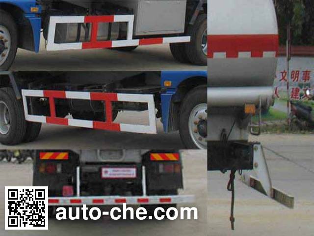 XGMA Chusheng CSC5163GHYB chemical liquid tank truck