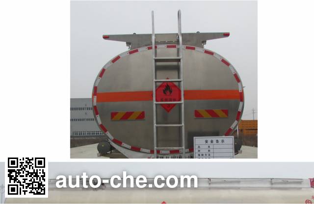 XGMA Chusheng CSC5254GYYDA oil tank truck