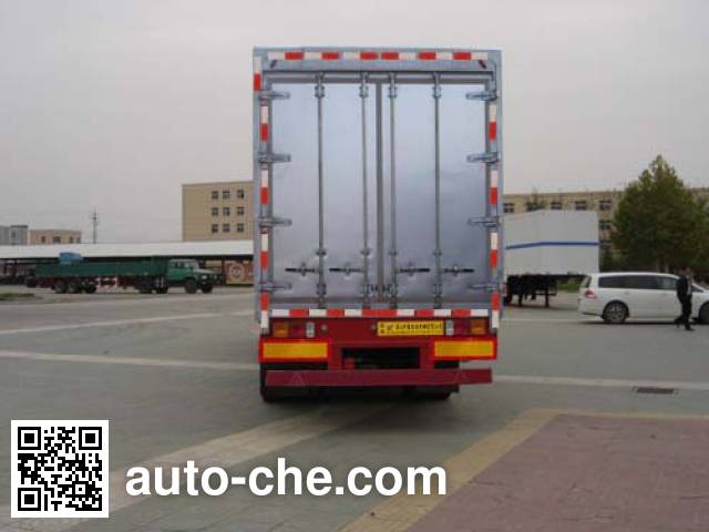 CIMC Liangshan Dongyue CSQ9320XXYK wing van trailer