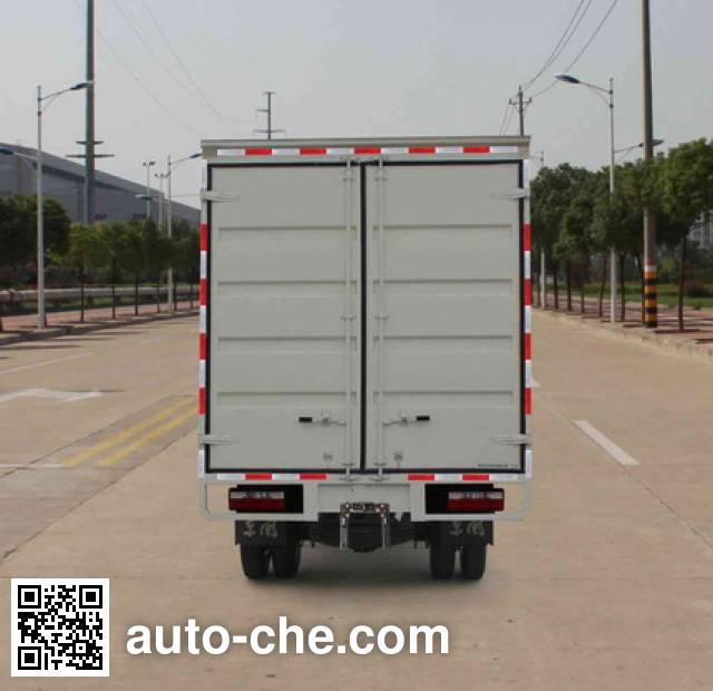Dongfeng DFA5030XXY32D4AC box van truck