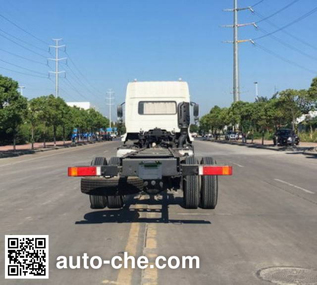 Dongfeng DFH5180XXYAX1 van truck chassis