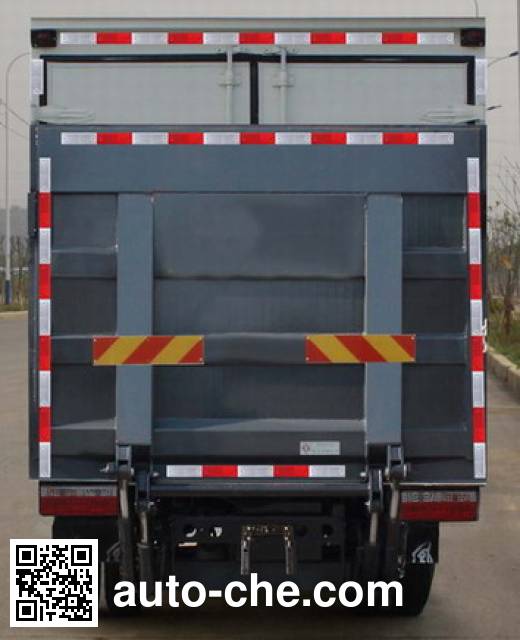 Dongfeng EQ5140XXY8BDEAC box van truck