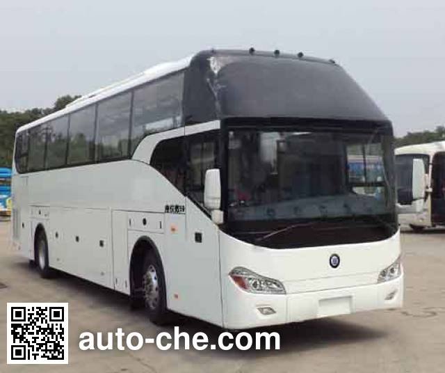 CHTC Chufeng HQG6122CL5N tourist bus