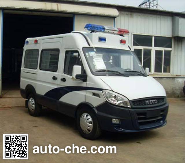 Iveco NJ5044XQCCD prisoner transport vehicle