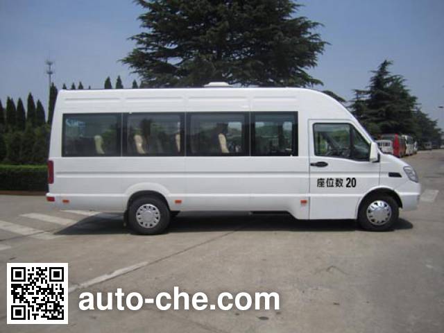 Chaoyue NJ6724DC8 bus