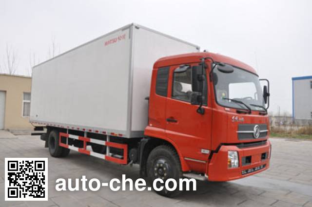 Songchuan SCL5160XBW insulated box van truck