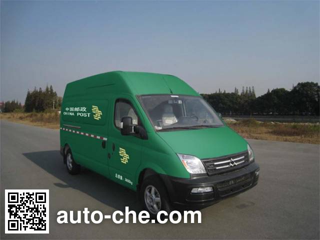 SAIC Datong Maxus SH5041XYZA9D5 postal vehicle
