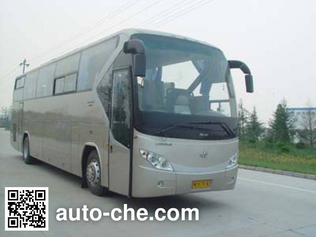 Yanjing YJ6116HL1 bus