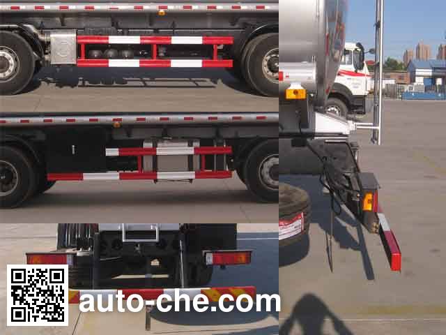 Youlong YLL5313GYY oil tank truck
