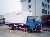 Bingxiong BXL5040XBWA1 insulated box van truck