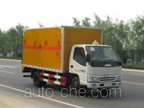 Chengliwei CLW5060XQY3 explosives transport truck