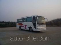Dongfeng EQ6845HP bus