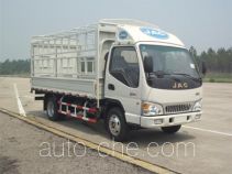 JAC HFC5043CCYP91K5C2 грузовик с решетчатым тент-каркасом