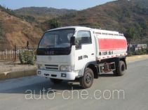 Lianda LD2815G2 low-speed tank truck