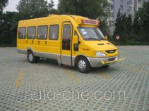 Iveco NJ6713XC школьный автобус для начальной школы