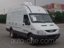 Yuhua NJK5046XBW insulated box van truck