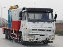 Shacman SX5186TCY2 well servicing rig (workover unit) truck