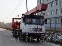 Zhonghua Tongyun TYJ5230TCY lead-type oil production truck