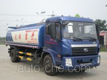 华任牌XHT5163GRY型易燃液体罐式运输车