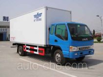 Frestech XKC5062XBWA3 insulated box van truck