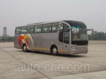 Golden Dragon XML6125J38 bus