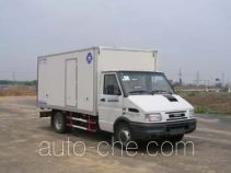 Feiqiu ZJL5066XXYV box van truck