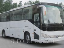Yutong ZK6119HNQ5Y bus