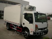 Nissan ZN5062XLCA5Z4 refrigerated truck