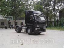 Sinotruk Howo ZZ4187M3517P1Z container transport tractor unit