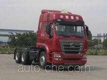 Sinotruk Hohan ZZ4255N3236E1W dangerous goods transport tractor unit