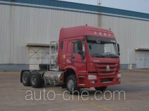 Sinotruk Howo ZZ4257N3847E1LB tractor unit