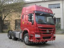 Sinotruk Howo ZZ4257V3247D1Z container carrier vehicle