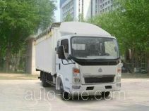 Sinotruk Howo ZZ5047CPYC3413D145 soft top box van truck
