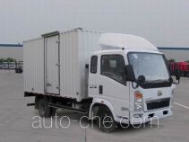 豪泺牌ZZ5047XXYD3415C137型厢式运输车