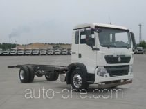 Sinotruk Howo ZZ5167XXYK561GE1B van truck chassis