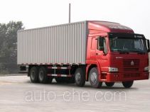 Sinotruk Howo ZZ5247XXYM4667W box van truck