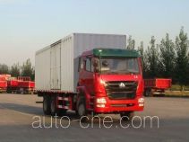 Sinotruk Hohan ZZ5255XXYM4646C1 box van truck