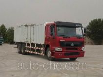 Sinotruk Howo ZZ5257XXYM4947AX box van truck