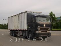 Sinotruk Howo ZZ5317XXYM4667P1B box van truck
