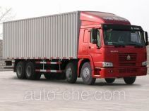 Sinotruk Howo ZZ5317XXYN4667W box van truck