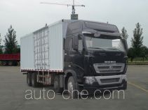 Sinotruk Howo ZZ5317XXYV466HC1 box van truck