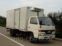 Xier ZZT5046XLC refrigerated truck